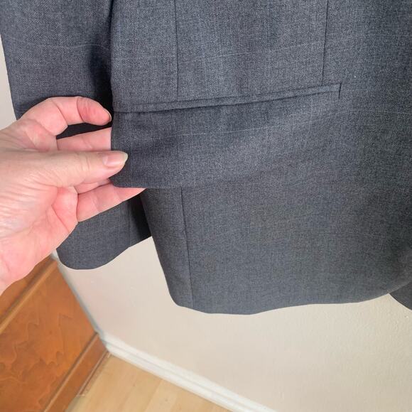 Jos. A. Bank Size 40L Men's Tailored Fit Sport Coat Blazer Jacket Gray Plaid - Picture 9 of 13